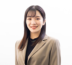 森下 麻衣